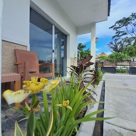 Robiu Bed & Breakfast Banyuwangi  Exterior foto