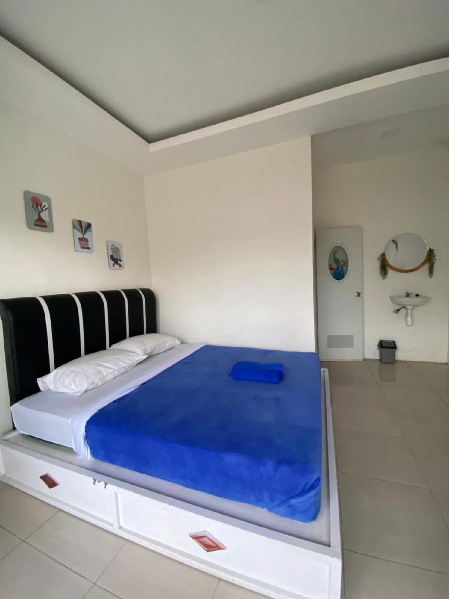 Robiu Bed & Breakfast Banyuwangi  Exterior foto